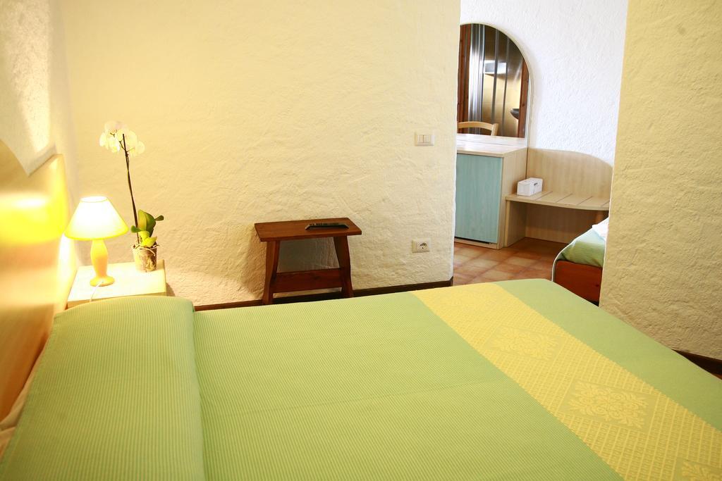 Hotel Mare Blue Olbia Eksteriør billede